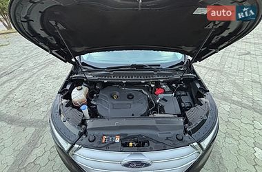 Внедорожник / Кроссовер Ford Edge 2016 в Дубно