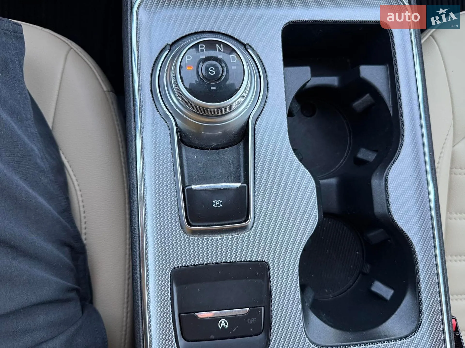 2021 Ford Edge - мініатюра 12