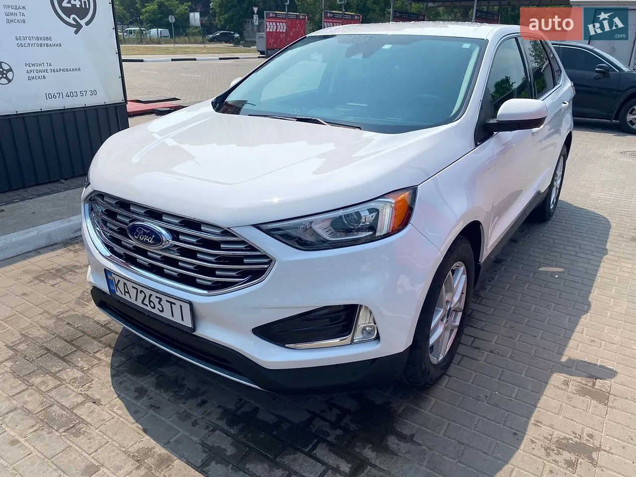 2021 Ford Edge - мініатюра 18