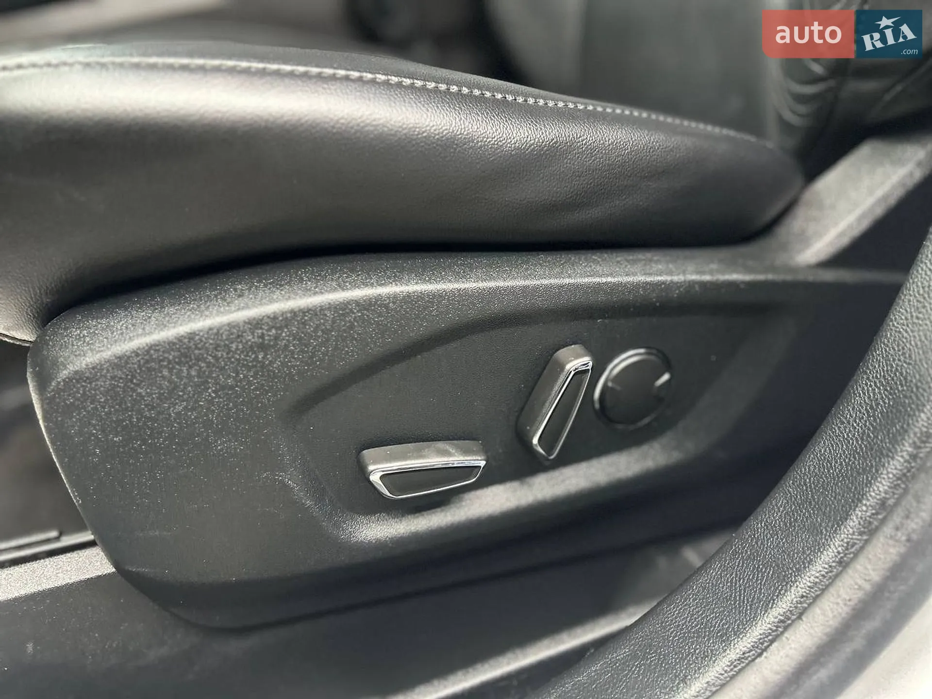 2019 Ford Edge - мініатюра 11