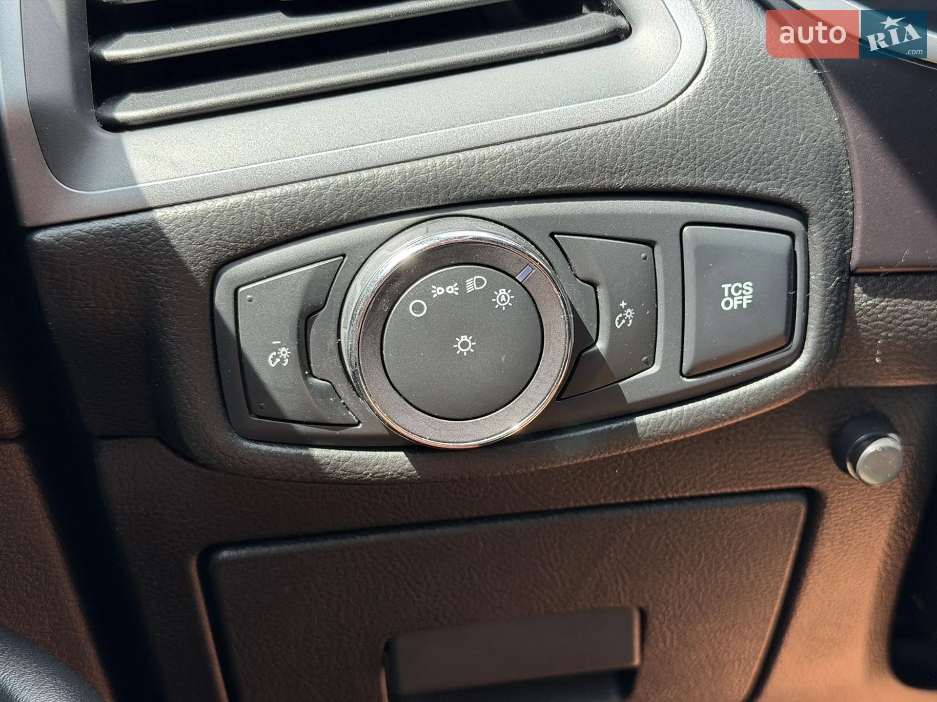 2018 Ford Edge - мініатюра 13
