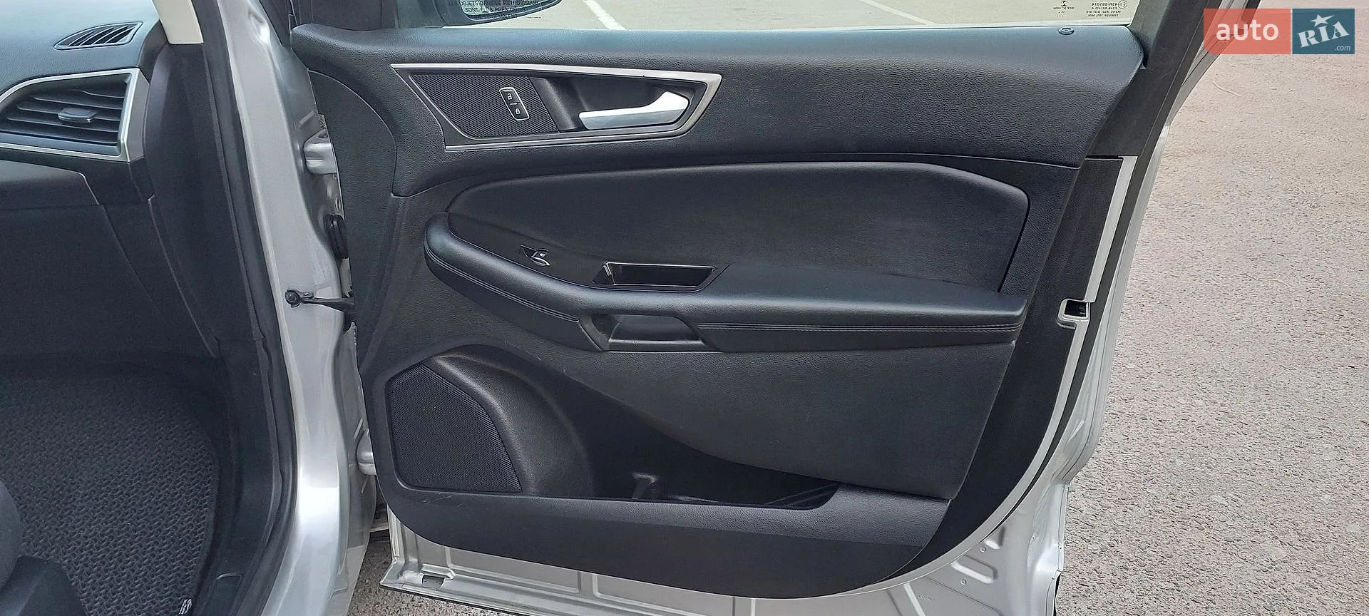 2016 Ford Edge - мініатюра 26