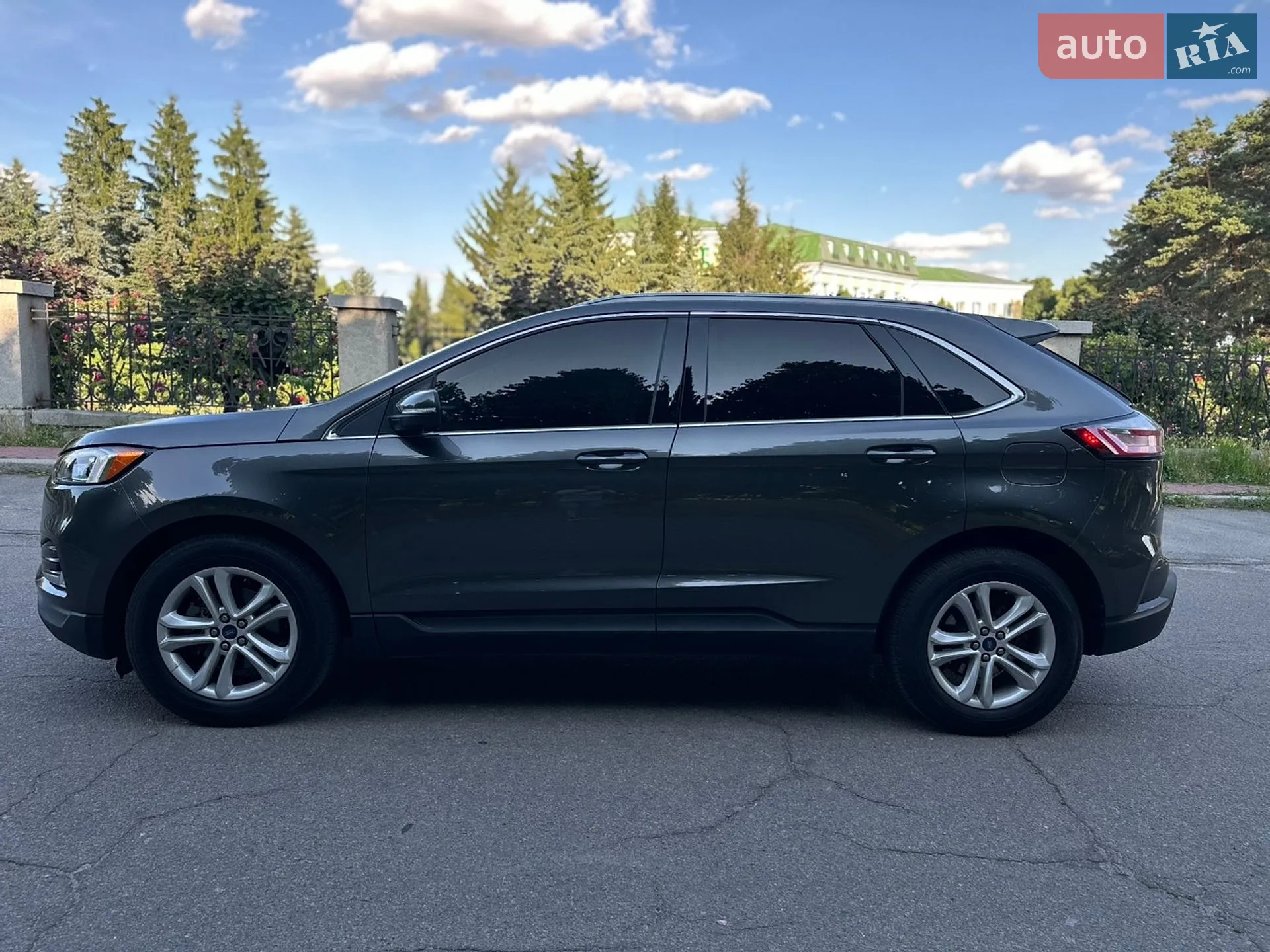 2020 Ford Edge - мініатюра 16