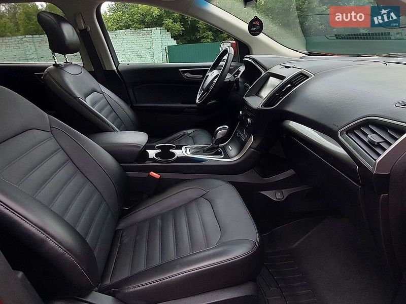 Внедорожник / Кроссовер Ford Edge 2015 в Дубно