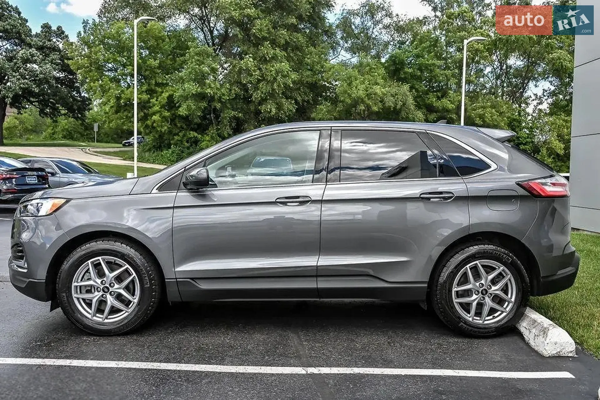 2021 Ford Edge - мініатюра 5