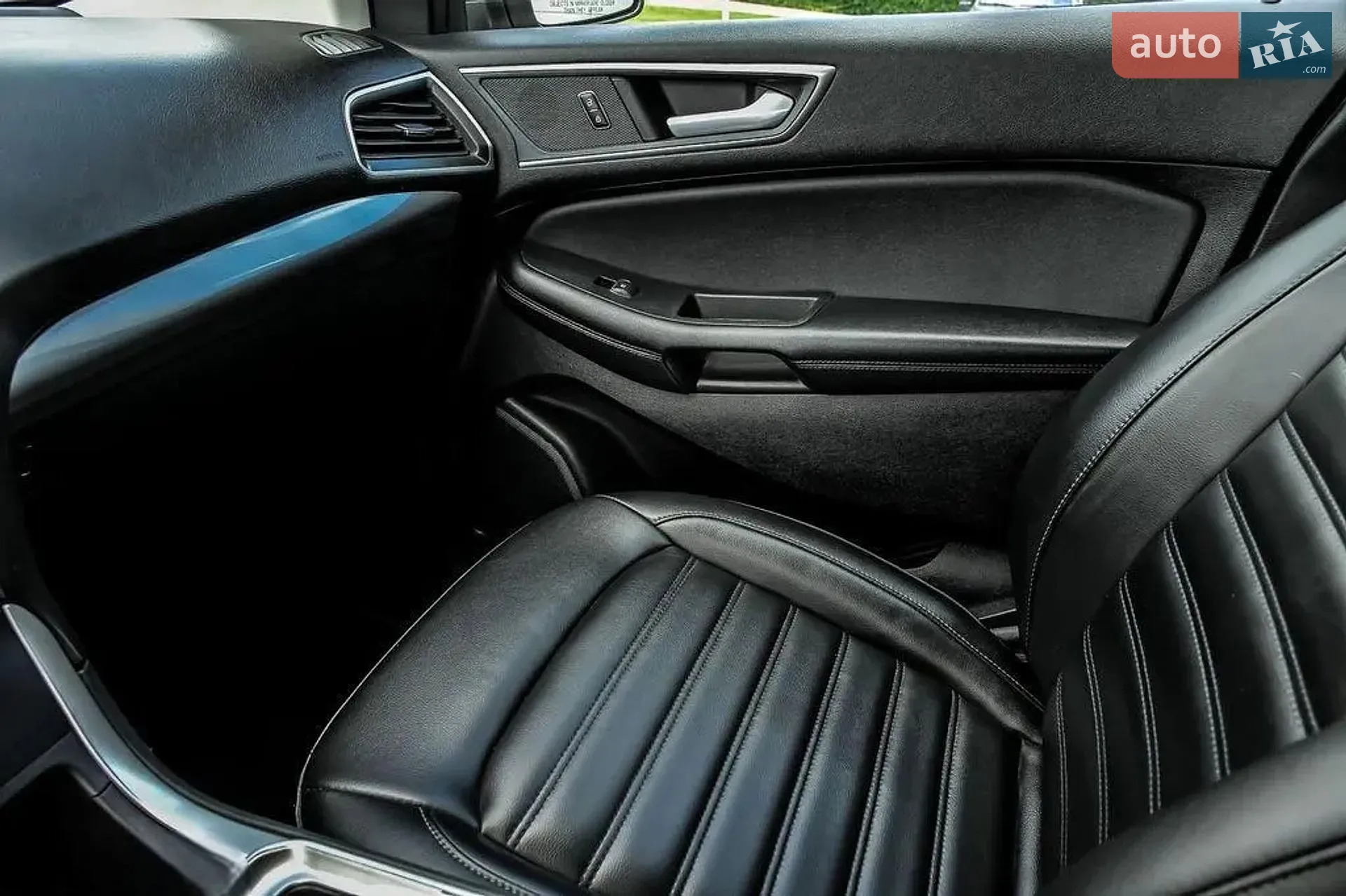 2021 Ford Edge - мініатюра 23
