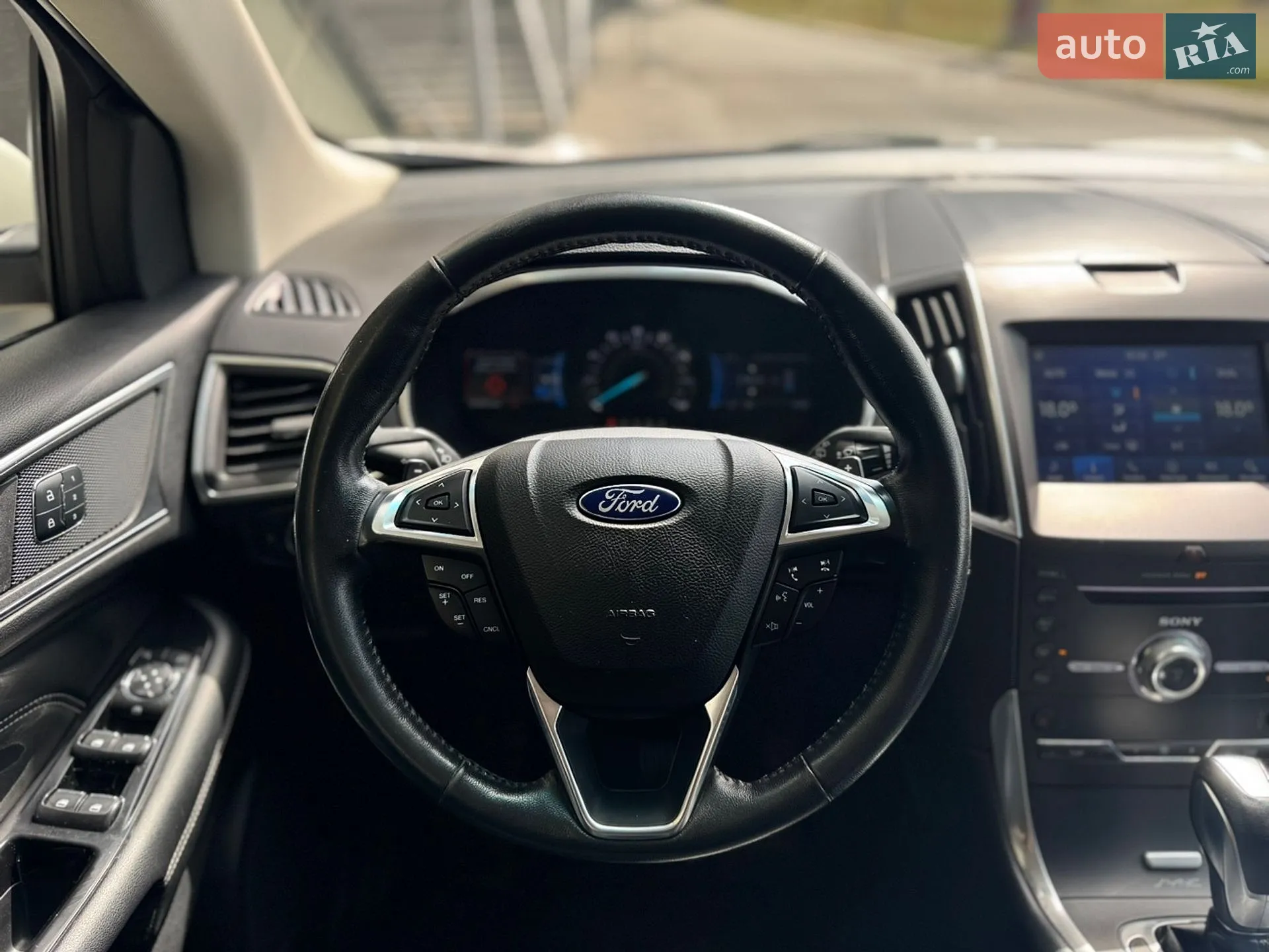 2017 Ford Edge - мініатюра 18
