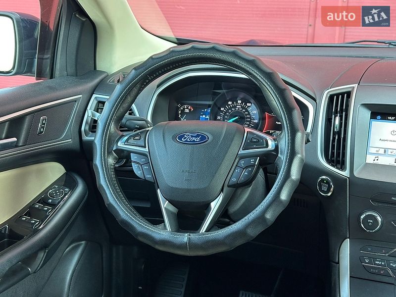 Позашляховик / Кросовер Ford Edge 2017 в Києві