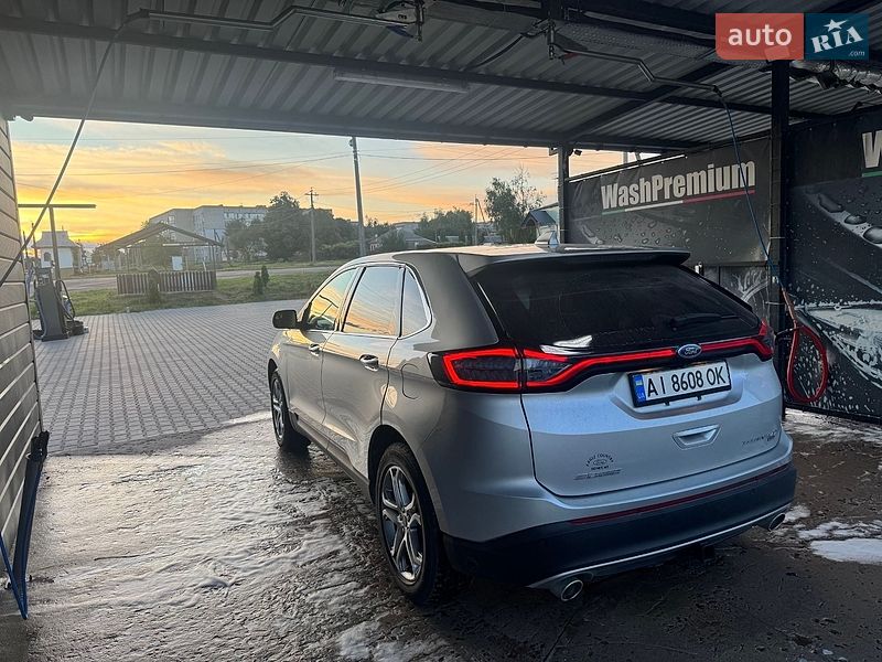 Внедорожник / Кроссовер Ford Edge 2015 в Овруче