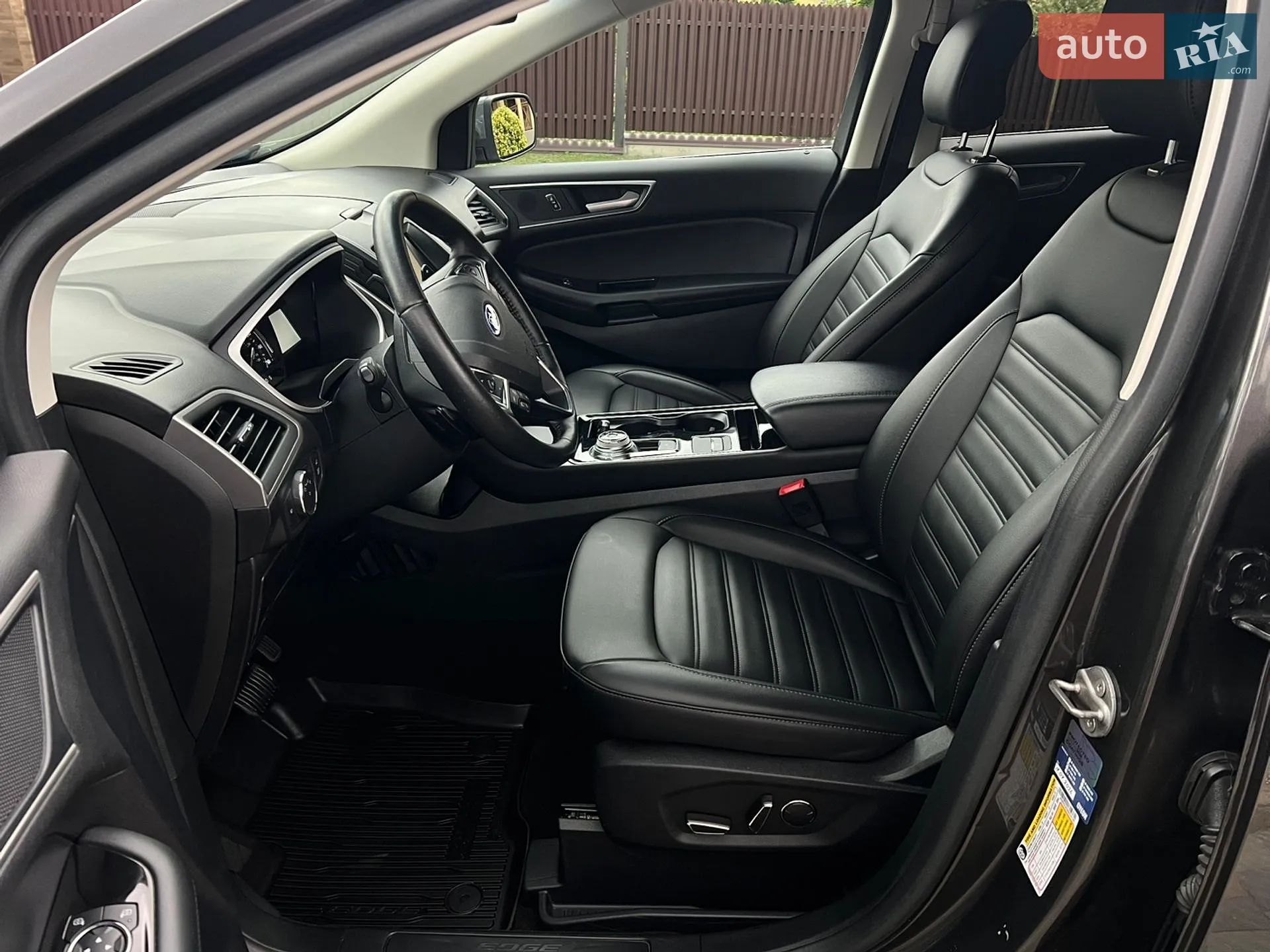 2019 Ford Edge - мініатюра 23