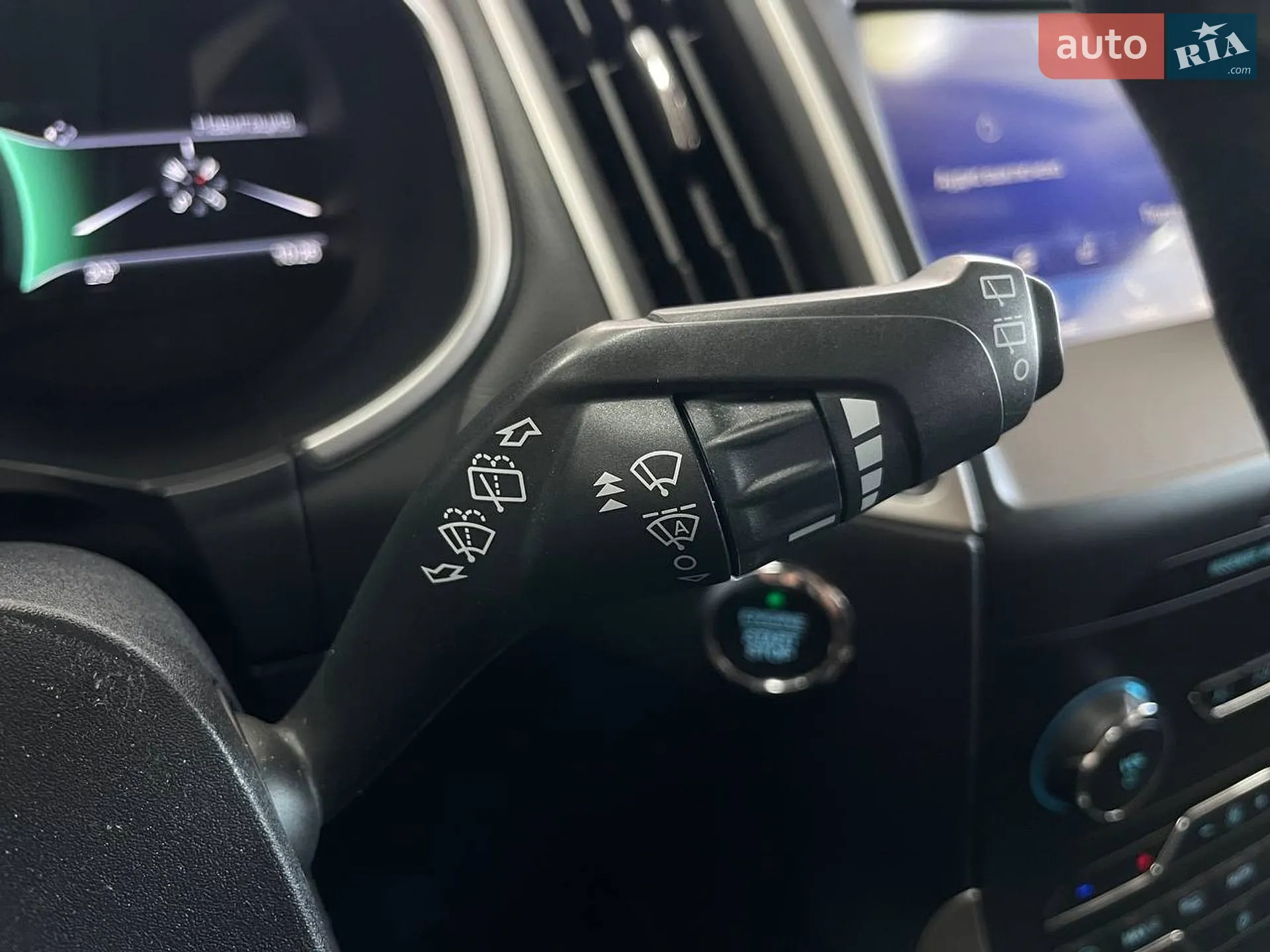 2020 Ford Edge - мініатюра 24