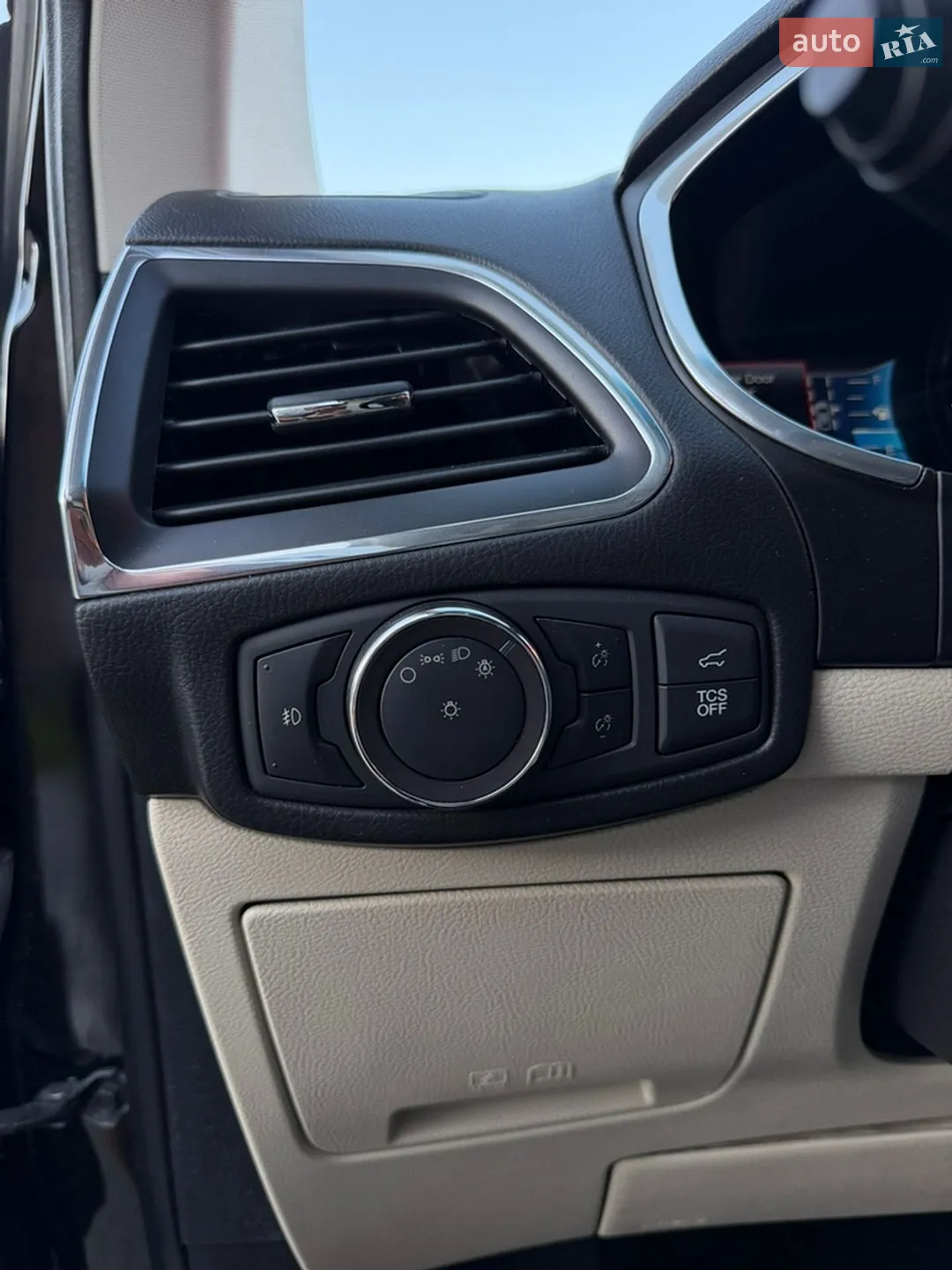 2019 Ford Edge - мініатюра 11