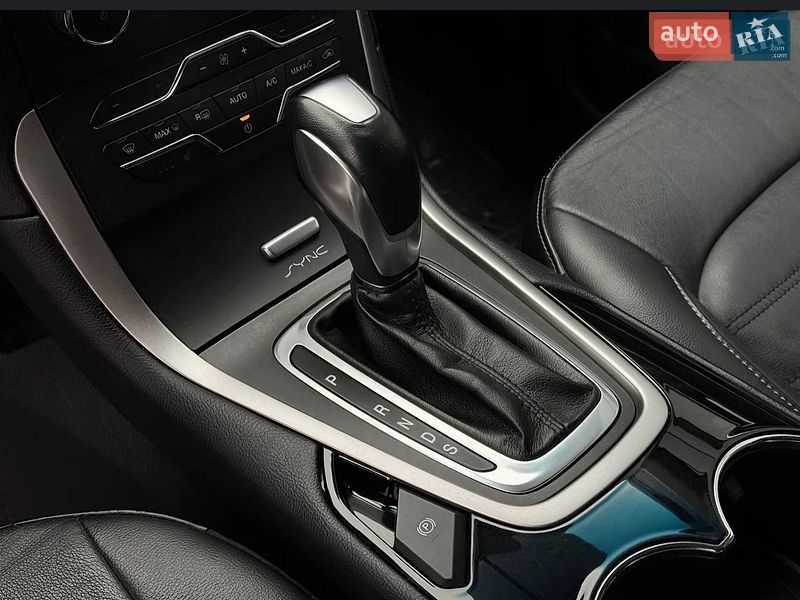 Позашляховик / Кросовер Ford Edge 2017 в Рівному