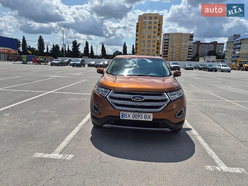 Внедорожник / Кроссовер Ford Edge 2017 в Каменец-Подольском