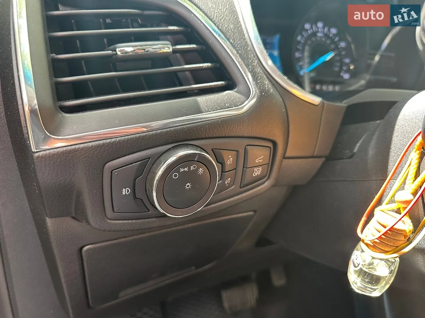 2019 Ford Edge - мініатюра 30