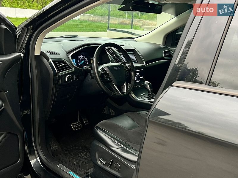 Позашляховик / Кросовер Ford Edge 2015 в Луцьку