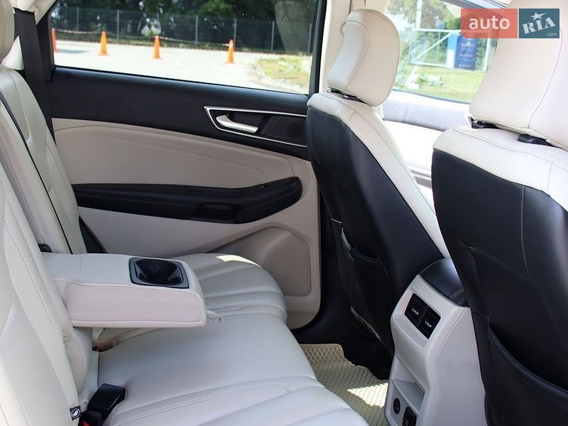 Позашляховик / Кросовер Ford Edge 2022 в Борисполі