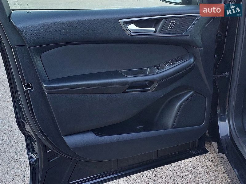 Внедорожник / Кроссовер Ford Edge 2017 в Дубно
