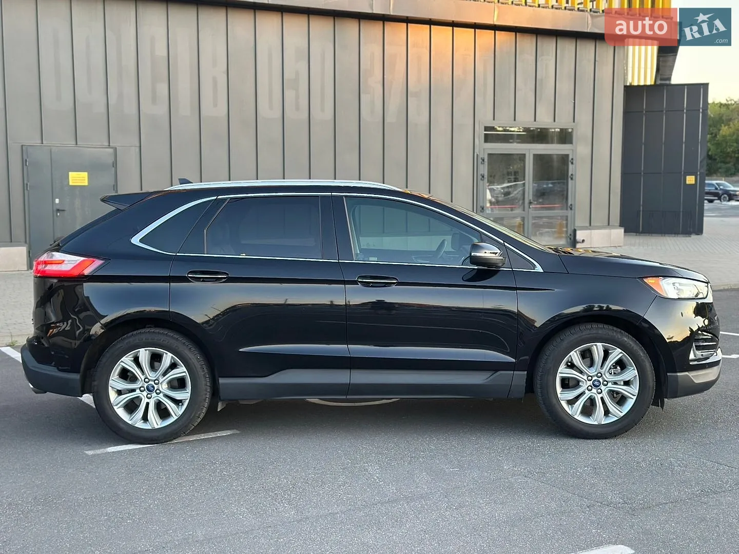 2020 Ford Edge - мініатюра 4