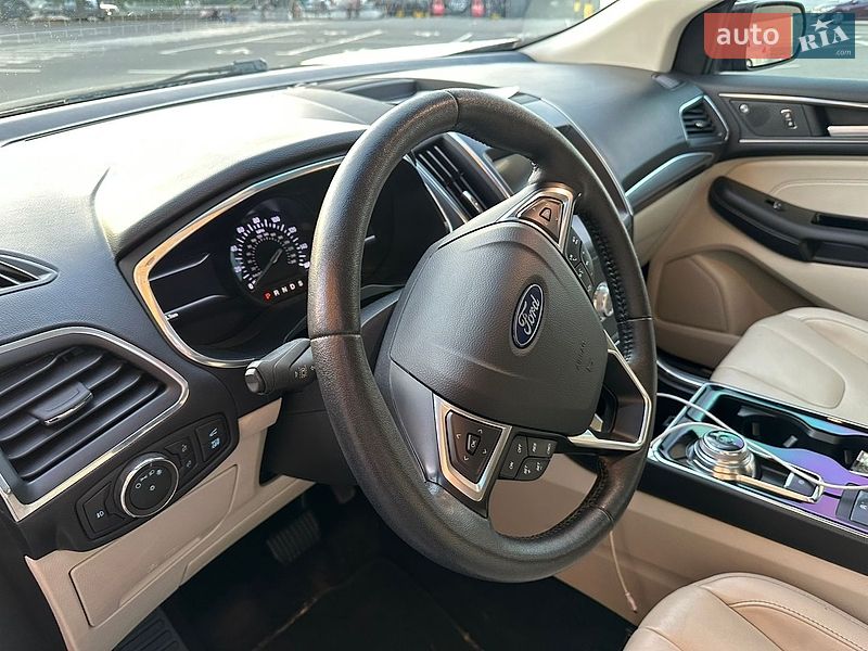 Внедорожник / Кроссовер Ford Edge 2020 в Киеве