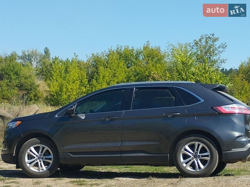 Позашляховик / Кросовер Ford Edge 2019 в Гайсину