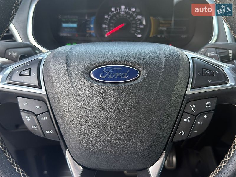Внедорожник / Кроссовер Ford Edge 2018 в Киеве