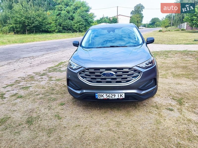 Позашляховик / Кросовер Ford Edge 2021 в Рівному