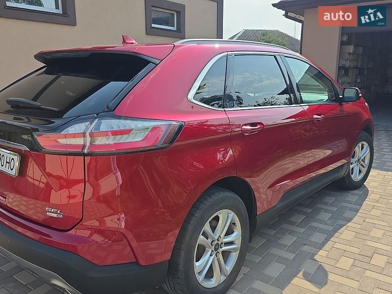 Позашляховик / Кросовер Ford Edge 2019 в Переяславі