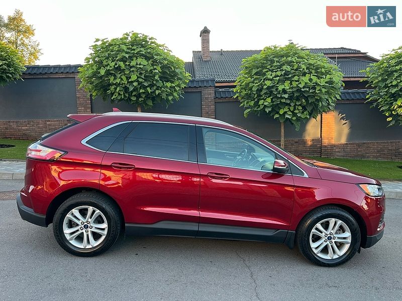 Внедорожник / Кроссовер Ford Edge 2019 в Ровно