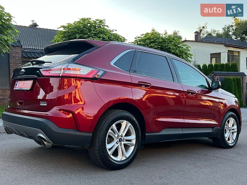 Внедорожник / Кроссовер Ford Edge 2019 в Ровно