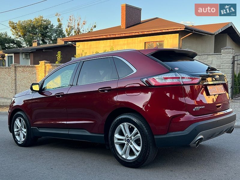 Внедорожник / Кроссовер Ford Edge 2019 в Ровно