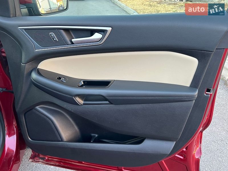 Внедорожник / Кроссовер Ford Edge 2019 в Ровно