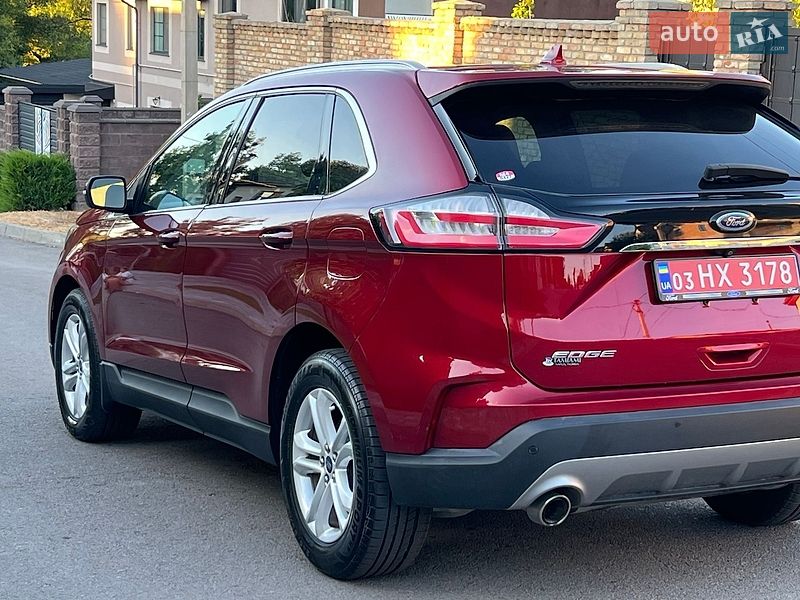 Внедорожник / Кроссовер Ford Edge 2019 в Ровно