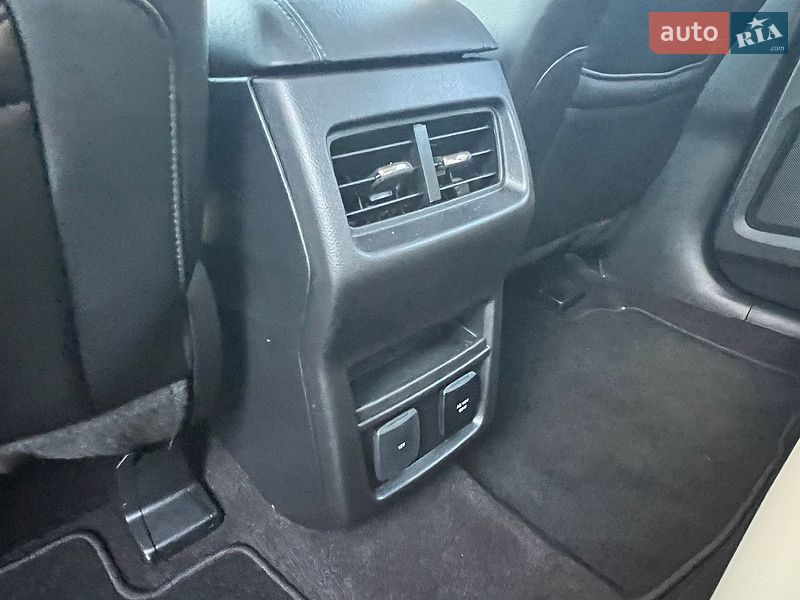 Внедорожник / Кроссовер Ford Edge 2019 в Ровно