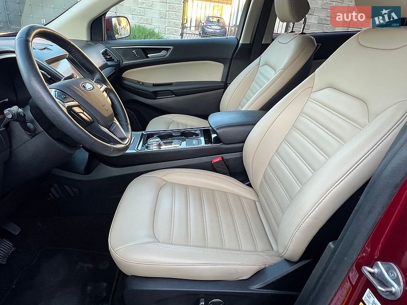 Внедорожник / Кроссовер Ford Edge 2019 в Ровно