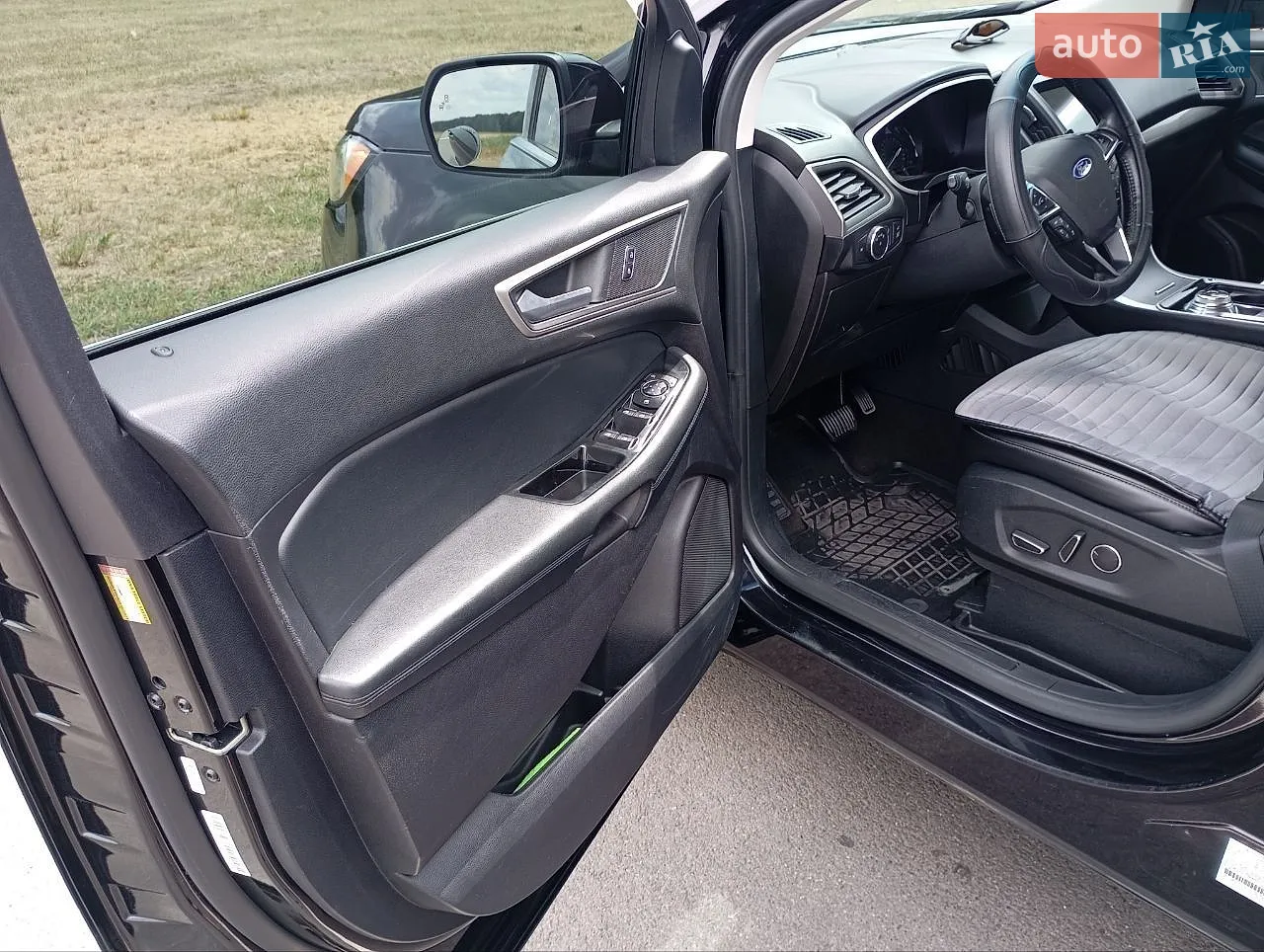 2018 Ford Edge - мініатюра 23