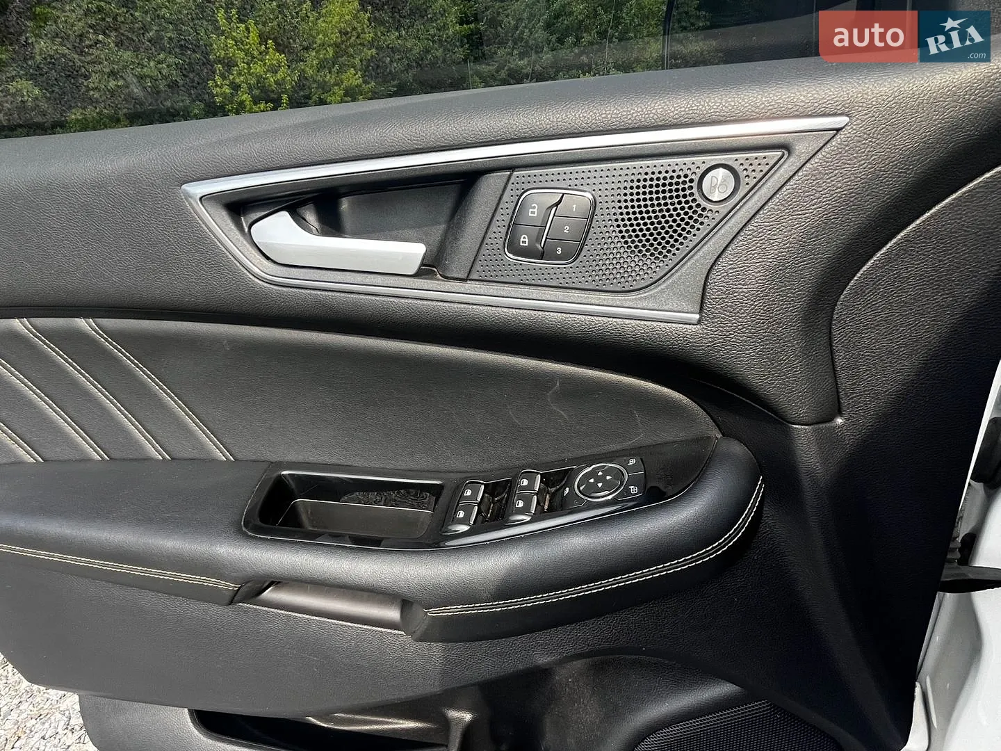 2019 Ford Edge - мініатюра 26
