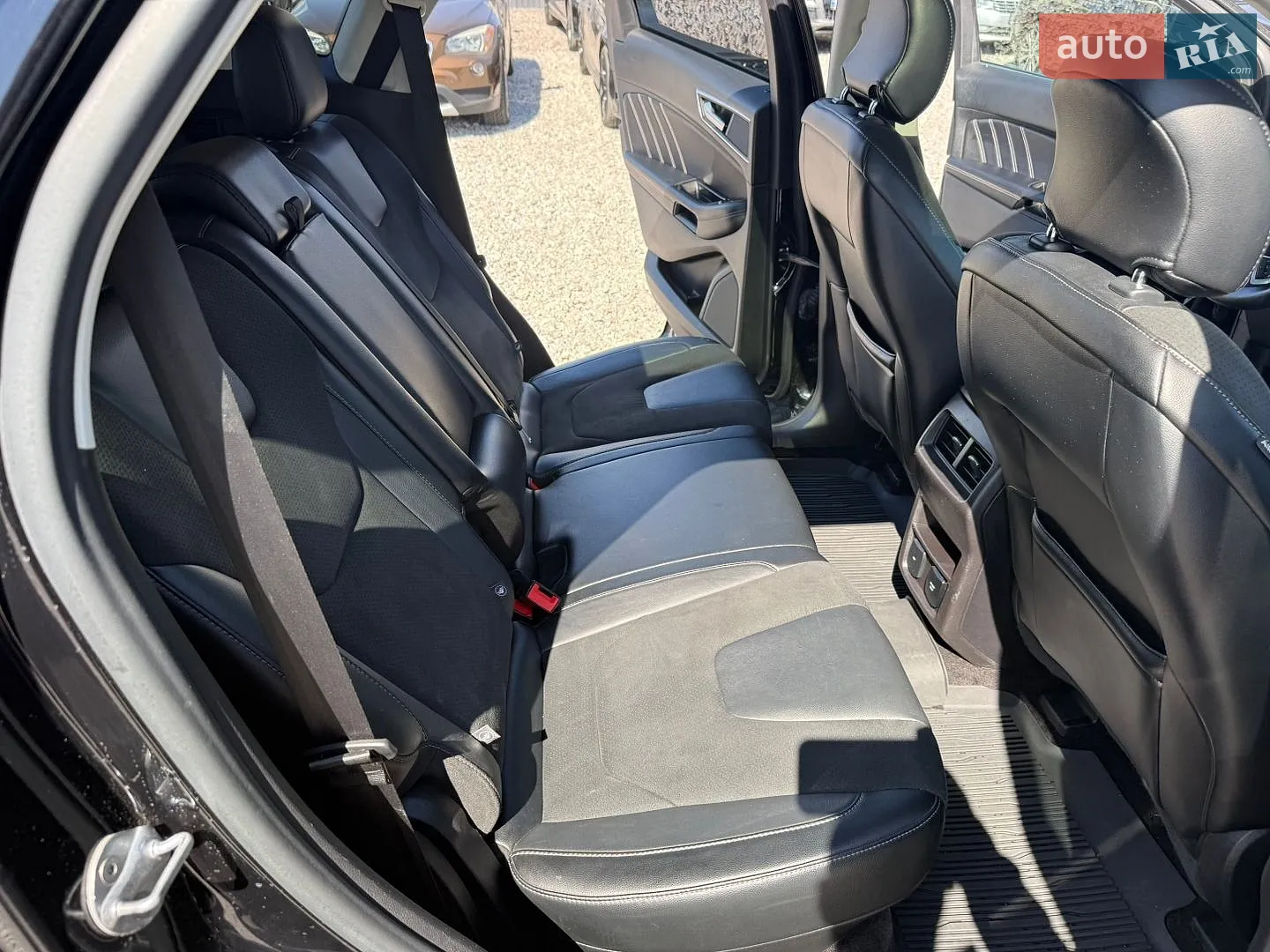 2016 Ford Edge - мініатюра 17