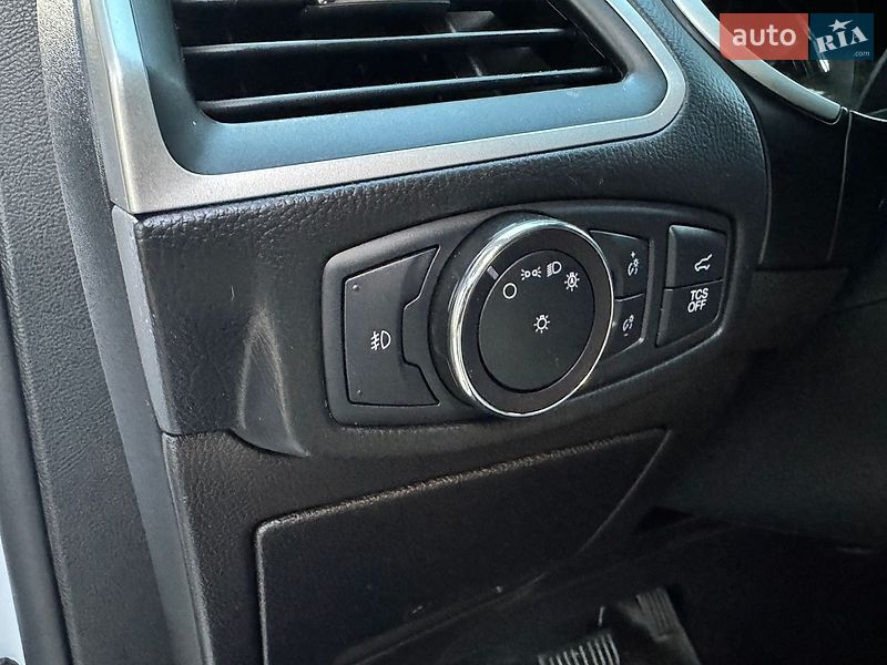 Внедорожник / Кроссовер Ford Edge 2020 в Киеве