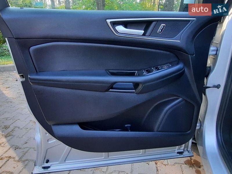 Внедорожник / Кроссовер Ford Edge 2016 в Львове