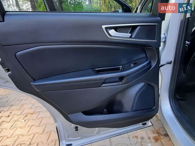Внедорожник / Кроссовер Ford Edge 2016 в Львове