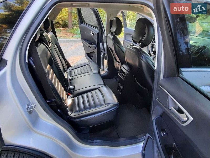 Внедорожник / Кроссовер Ford Edge 2016 в Львове