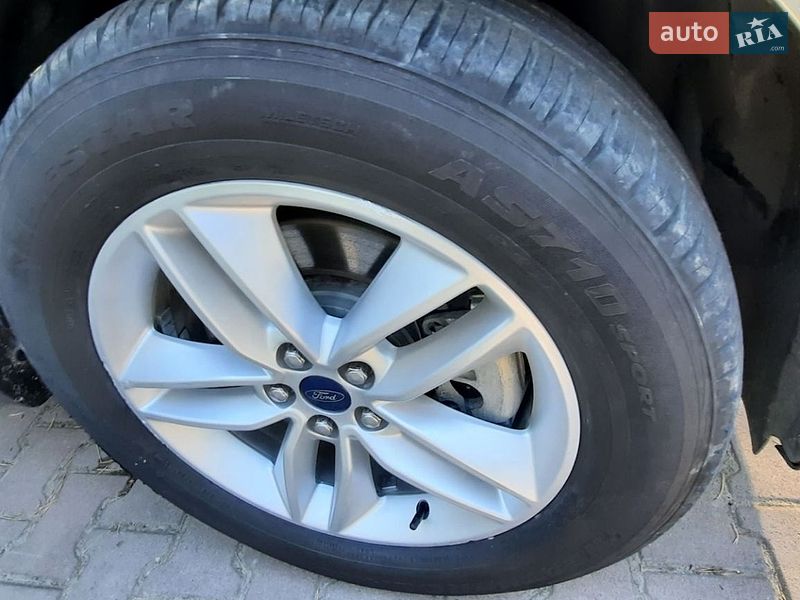 Внедорожник / Кроссовер Ford Edge 2016 в Львове