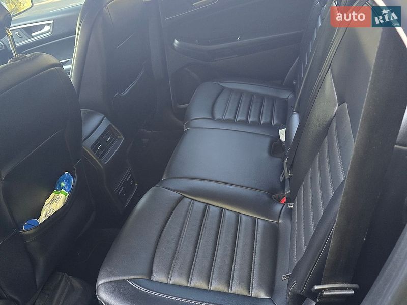 Позашляховик / Кросовер Ford Edge 2017 в Черкасах