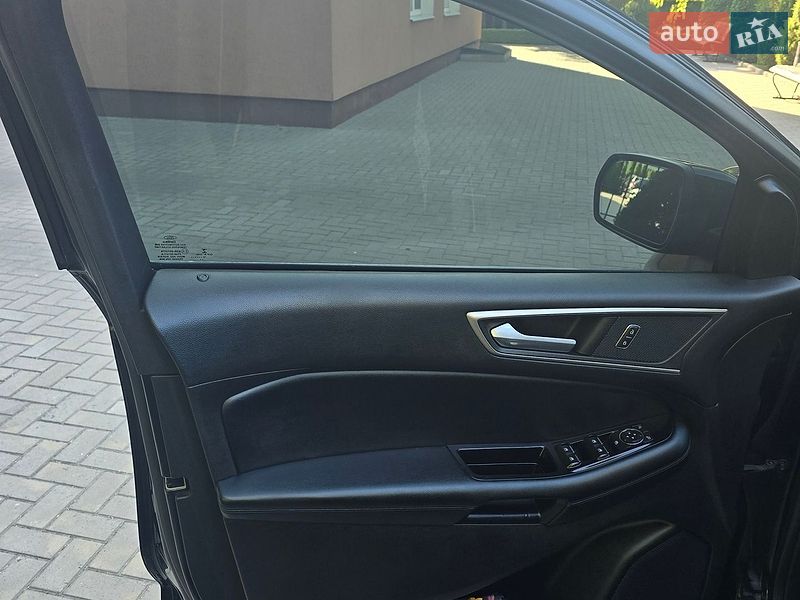 Позашляховик / Кросовер Ford Edge 2017 в Черкасах