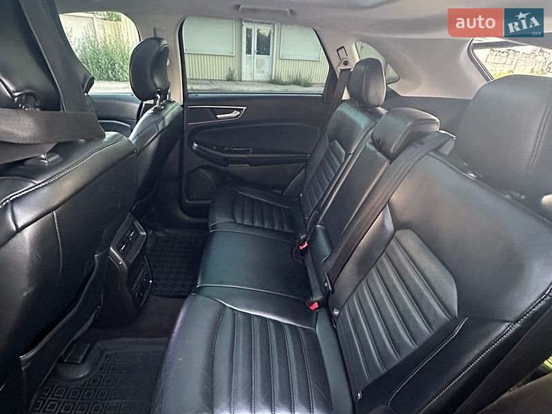 Позашляховик / Кросовер Ford Edge 2015 в Броварах