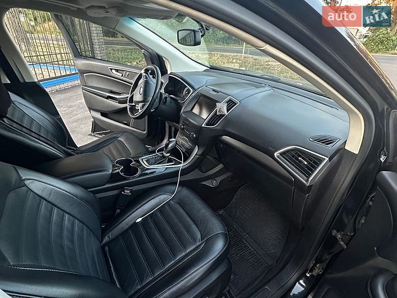Позашляховик / Кросовер Ford Edge 2015 в Броварах