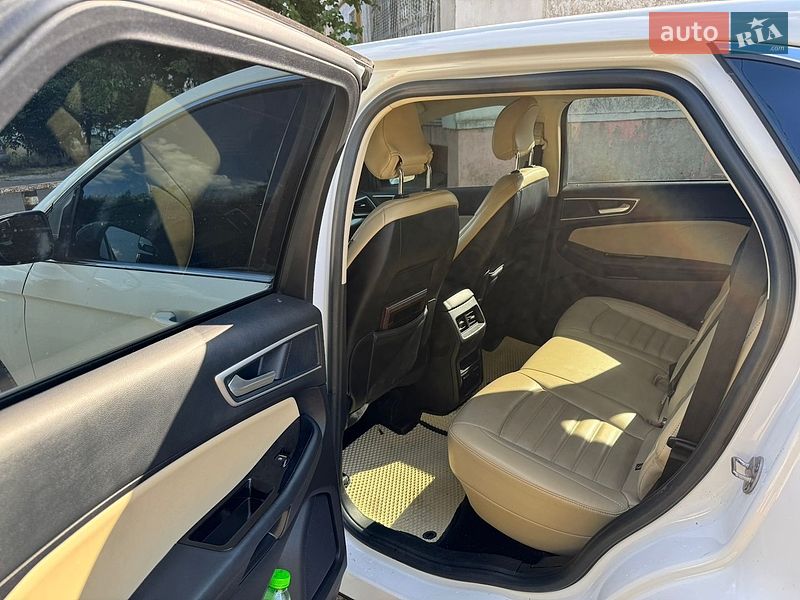 Позашляховик / Кросовер Ford Edge 2018 в Миколаєві