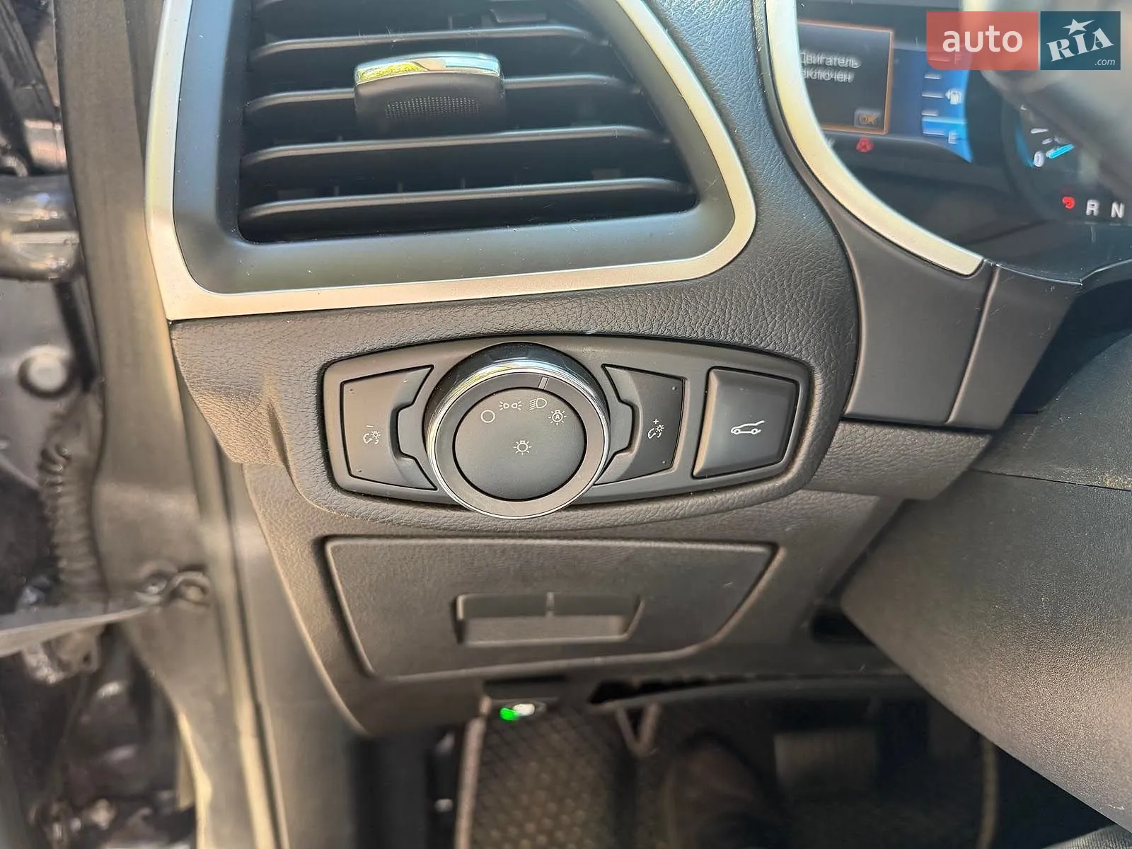 2015 Ford Edge - мініатюра 16