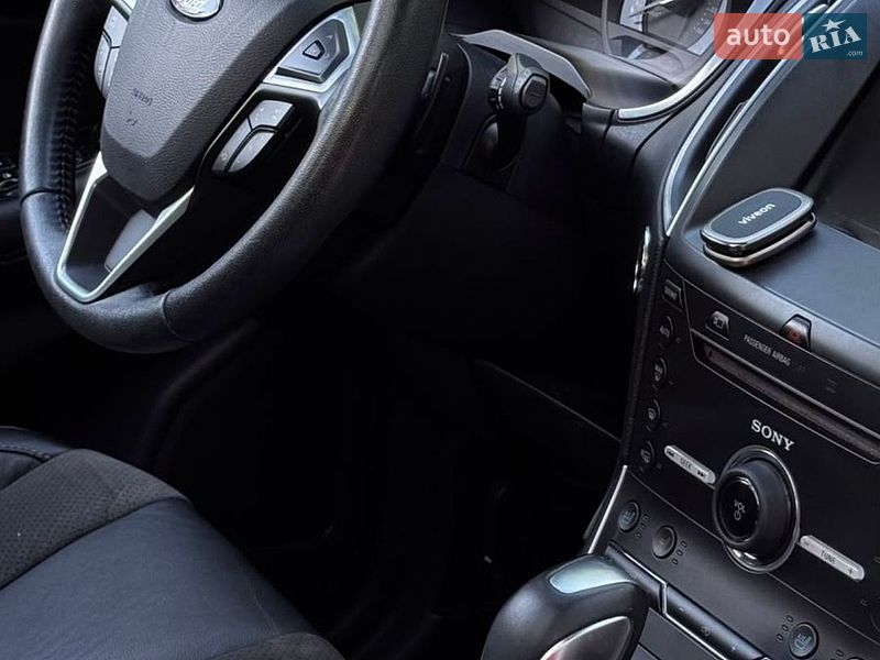 Внедорожник / Кроссовер Ford Edge 2016 в Киеве
